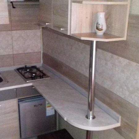 Мини Kropyvnytskyi Ngoại thất bức ảnh